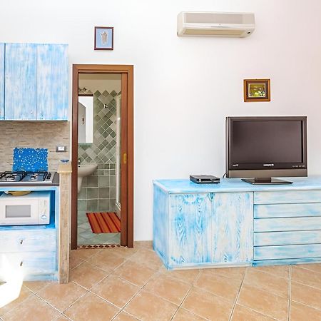 Splendido Appartamento In Pieno Centro Dell'Isola La Maddalena  Exterior foto